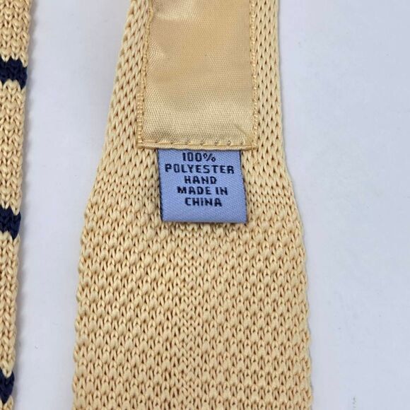 SERO NEW ENGLAND KNIT SQUARE TIP POLYESTER TIE YELLOW BLUE STRIPE 2.75" X 59" - Picture 4 of 4